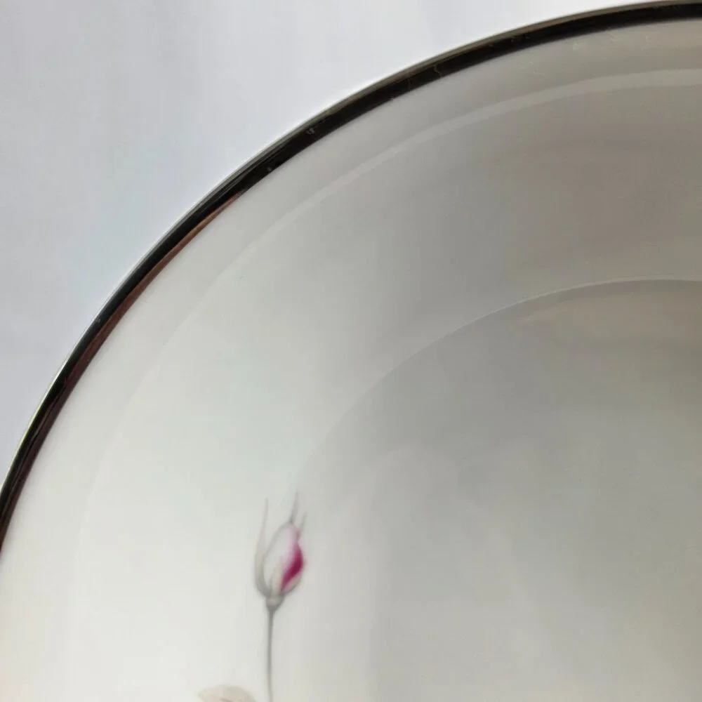 Seizan Fine China Lasting Rose 9 Inch Serving Bowl White Pink Roses Gray Leaves